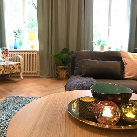 Artistic And Light 2 Room Apartment In Sofo 65Sqm Stockholm Buitenkant foto