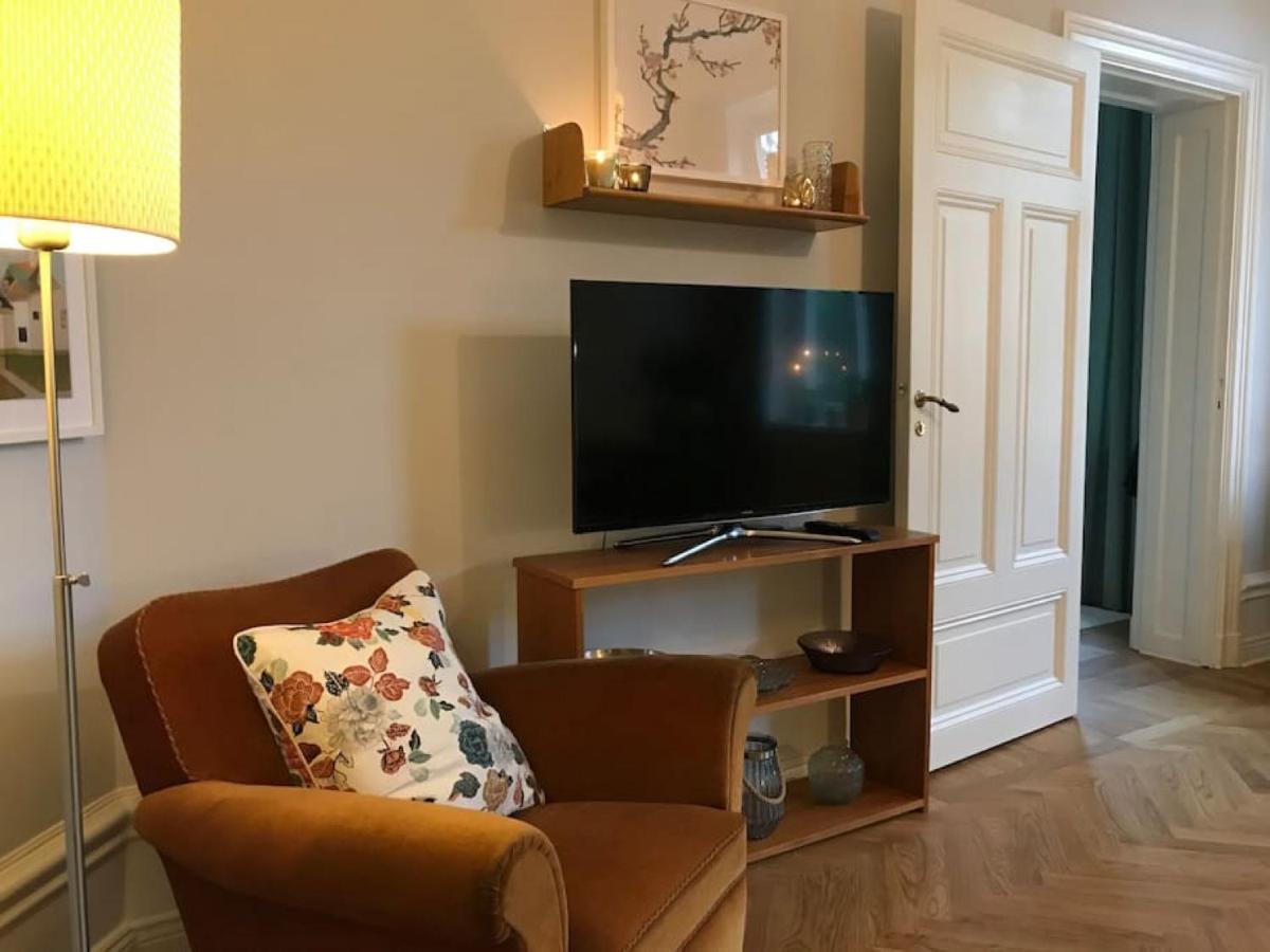 Artistic And Light 2 Room Apartment In Sofo 65Sqm Stockholm Buitenkant foto