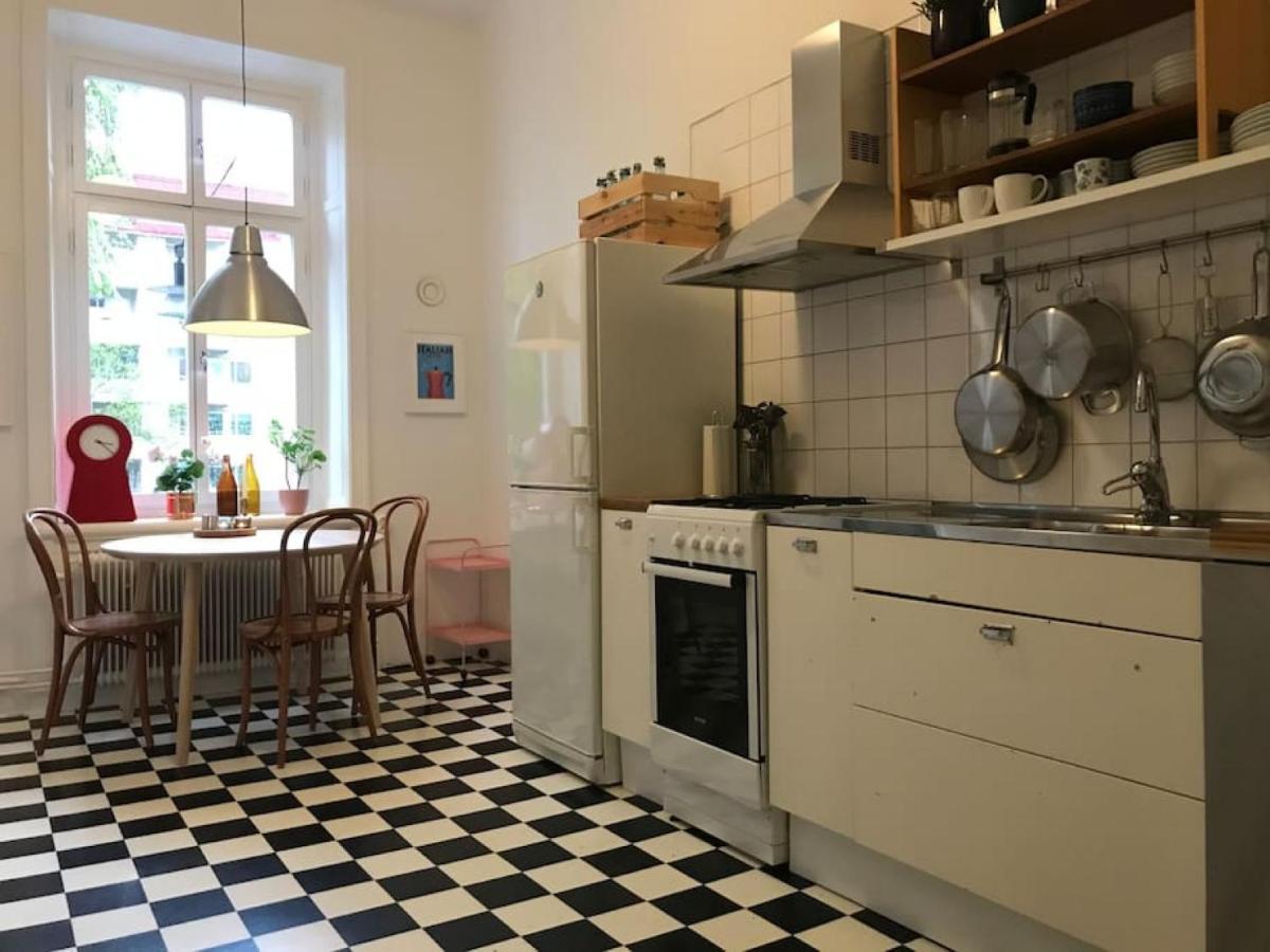 Artistic And Light 2 Room Apartment In Sofo 65Sqm Stockholm Buitenkant foto
