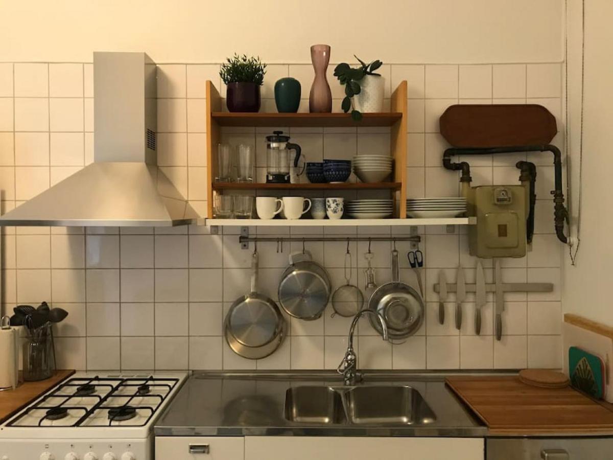 Artistic And Light 2 Room Apartment In Sofo 65Sqm Stockholm Buitenkant foto